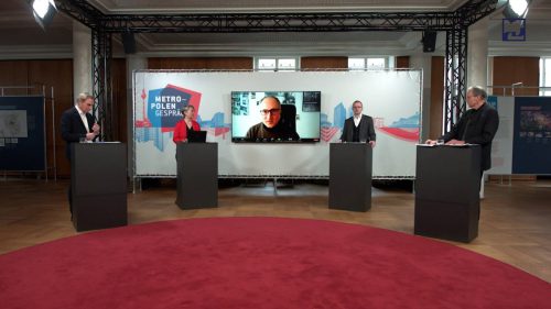 Pressekonferenzen.jpg Pressekonferenzen.jpg